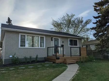 Immaculate Renovated Main Floor Suite in Sherbrooke | 12062 127 Street Northwest, Edmonton