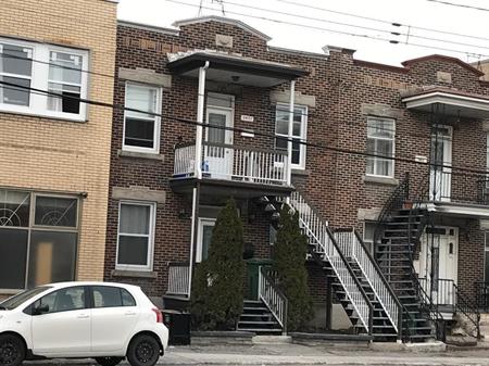 Magnifique 4 ½ près du métro Cadillac – Disponible maintenant