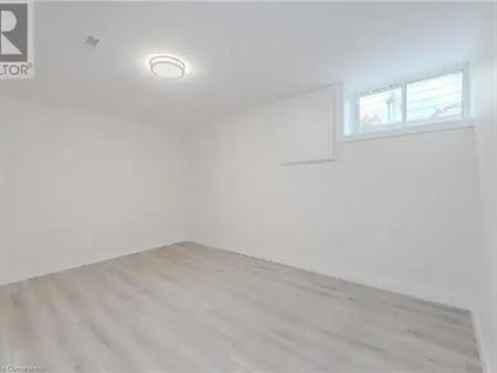 514 FALLINGBROOK Drive Unit# Lower | 514 FALLINGBROOK Drive Unit# Lower, Waterloo