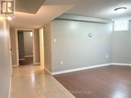 A - 53 SAINT AVENUE | A - 53 SAINT AVENUE, Bradford West Gwillimbury