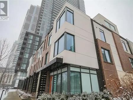 TH 53 - 1020 PORTAGE PARKWAY | TH 53 - 1020 PORTAGE PARKWAY, Vaughan