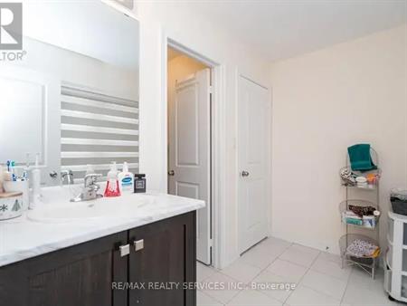 208 LIMESTONE LANE | 208 LIMESTONE LANE, Shelburne