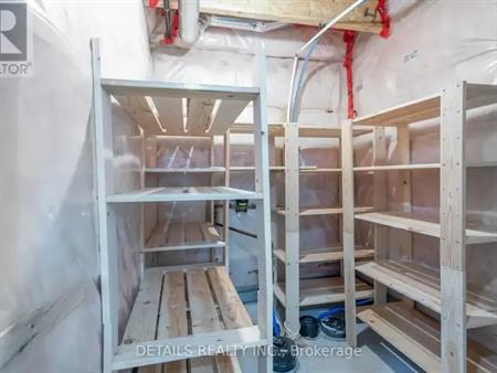 434 WHITE ARCTIC AVENUE | 434 WHITE ARCTIC AVENUE, Ottawa