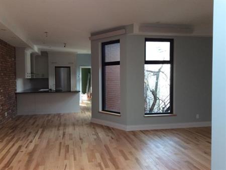 6 1/2 - Montréal (Centre-Sud) - 2 300 $/mois