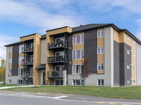 Logement 4 1/2 - 1er Juil - Saint-Jérôme