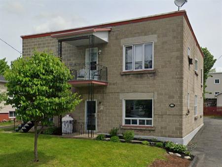 Colocation Dans Un Grand 6½