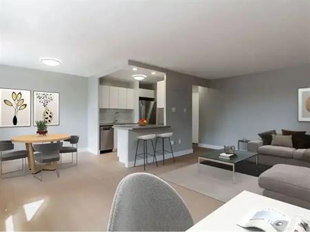 833 Kennedy Road | 833 Kennedy Road, Toronto