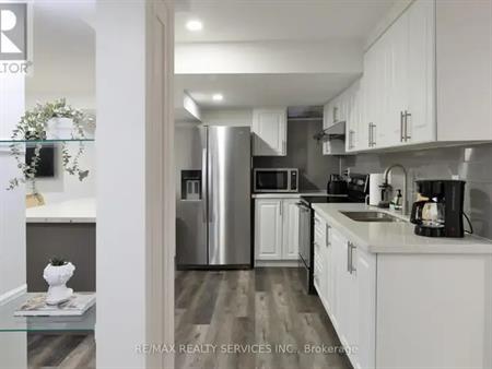 5 UPPERVIEW PLACE | 5 UPPERVIEW PLACE, Whitby