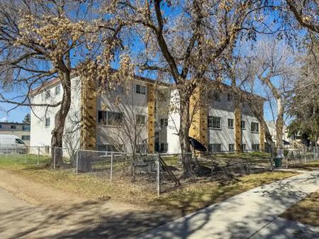 Madison Place - 11836 89th | 11836 89 Street Northwest, Edmonton