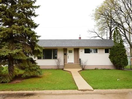 40 Cascade Bay | 40 Cascade Bay, Winnipeg