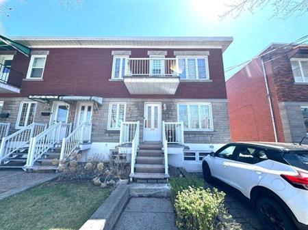 5 1/2 + basement appartment for rent / 5 1/2 + sous-sol appartement a louer, 447 rue Bédard, Lasalle