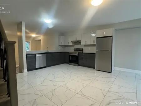 183 Victoria St N, Kitchener Ontario N2H 5C5 | 183 Victoria Street North, Kitchener