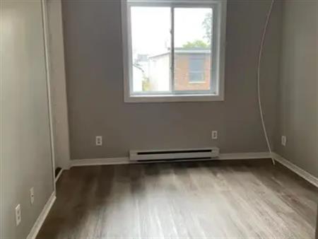 11 Merton - Unit 3 | 11 Merton Street, Ottawa