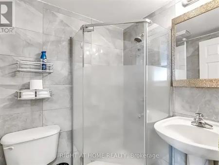 11 KINCARDINE DRIVE | 11 KINCARDINE DRIVE, Ottawa