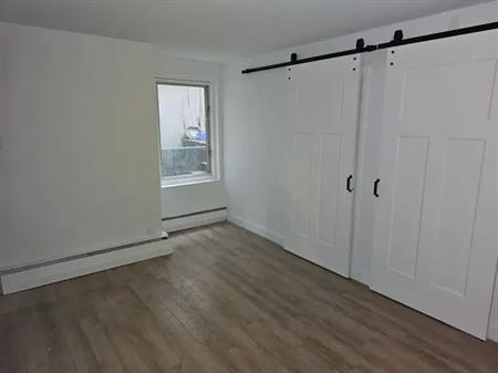 6305, de la Roche | 6305 de la Roche, Montreal