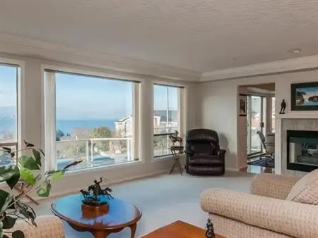 Stunning Bella Vista Crescent Home! | 4991 Bella-Vista Crescent, Nanaimo
