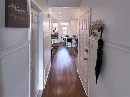 4 1/2 + Office Unfurnished Apartment