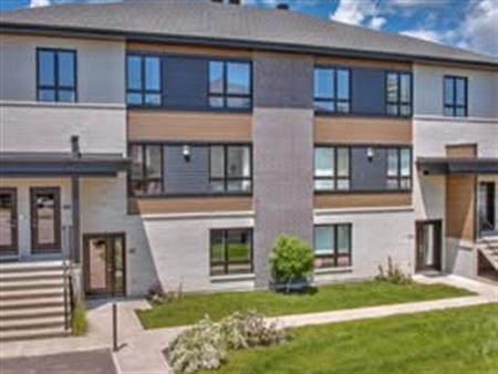 4 1/2 Grand Logement Haut De Gamme