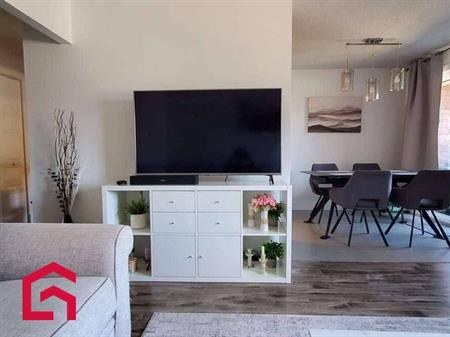 Appartement Laval-des-Rapides (Laval) À Louer