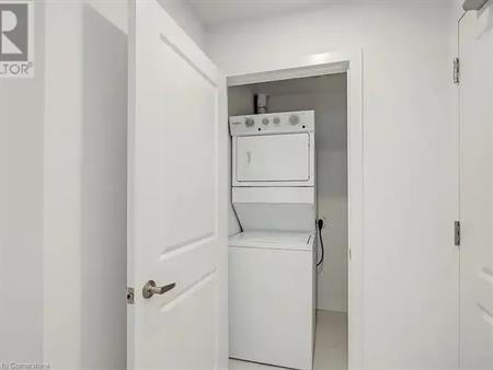 450 DUNDAS STREET EAST Street E Unit# 1008 | 450 DUNDAS STREET EAST Street E Unit# 1008, Waterdown