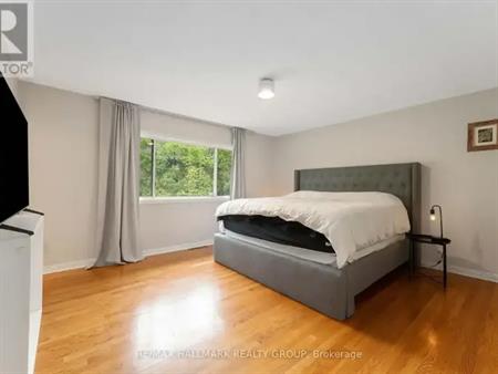 333 ROGER ROAD | 333 ROGER ROAD, Ottawa