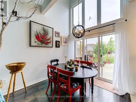 36 LETT AVENUE | 36 LETT AVENUE, Collingwood