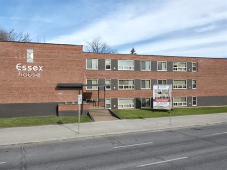 Essex House | 2415 Portage Avenue, Winnipeg