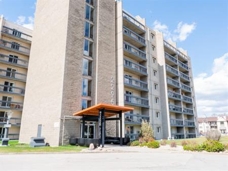 Markham Place | 2295 Pembina Highway, Winnipeg
