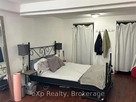 380 SCOTTSDALE DRIVE | 380 SCOTTSDALE DRIVE, Guelph