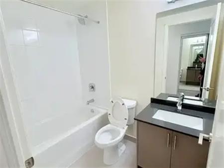 2122 - 8960 JANE STREET | 2122 - 8960 JANE STREET, Vaughan