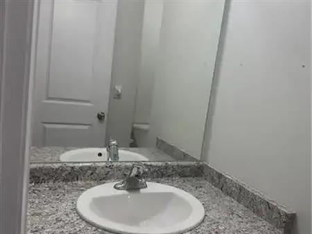 24 MORRISON Road Unit# F1 | 24 MORRISON Road Unit# F1, Kitchener