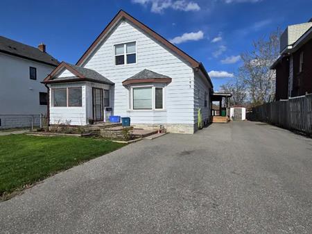 *CUTE* 1 Bdrm Main floor with BONUS Unfinished bsmt! Great yard! | 193 Verdun Road, Oshawa