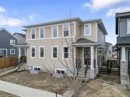 Pet-Friendly, Brand New 2-Bedroom Suite with all UTILITIES INCLUDED | 1121 Crestview Terrace, Sherwood Park