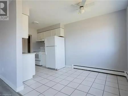 371 DALE Crescent Unit# 10 | 371 DALE Crescent Unit# 10, Waterloo