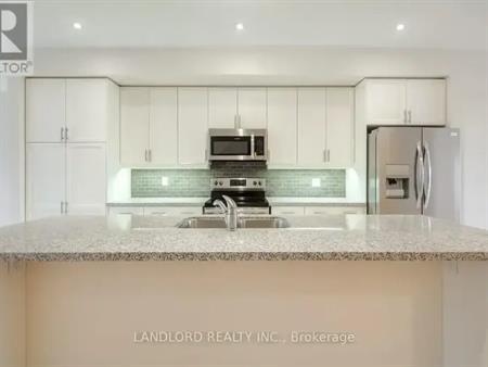 31 MCGURRAN LANE | 31 MCGURRAN LANE, Richmond Hill