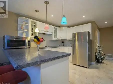 264 DIIORIO Circle Unit# LOWER | 264 DIIORIO Circle Unit# LOWER, Ancaster