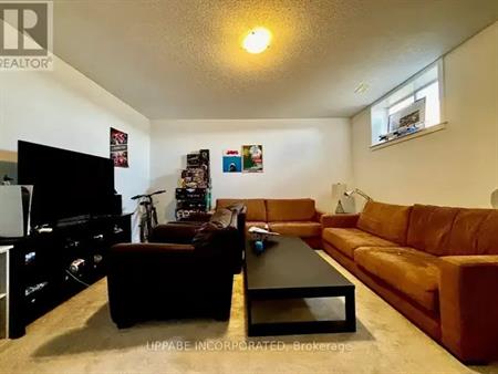 536 BOBOLINK RIDGE | 536 BOBOLINK RIDGE, Ottawa