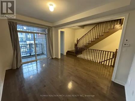 7 HILTS DRIVE | 7 HILTS DRIVE, Richmond Hill