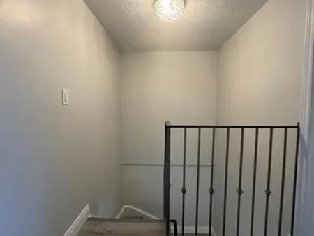 19 - 29 PAULANDER DRIVE | 19 - 29 PAULANDER DRIVE, Kitchener