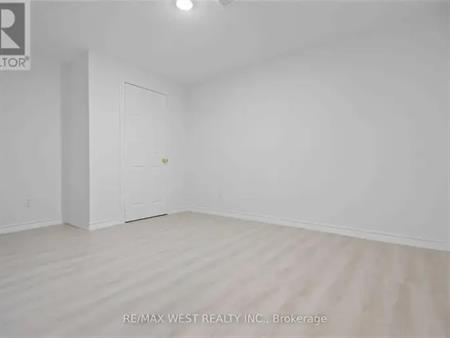 LOWER - 58 KEYSTAR COURT | LOWER - 58 KEYSTAR COURT, Vaughan
