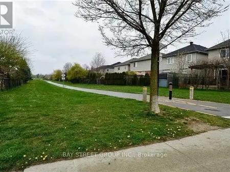 5329 APPLEGARTH DRIVE | 5329 APPLEGARTH DRIVE, Burlington