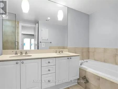 708 - 700 SUSSEX DRIVE | 708 - 700 SUSSEX DRIVE, Ottawa