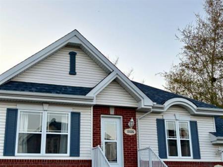Lumineux haut de duplex à louer