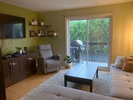 Logement dans un immeuble tranquille