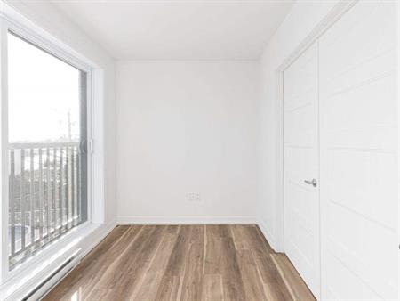 5½ APPARTEMENT À LOUER À LAVAL - JUILLET