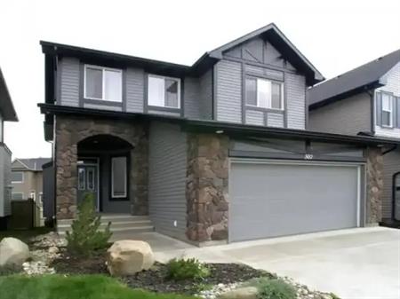 5 Bedrooms House for Rent | Silverado Bank Cir SW, Calgary