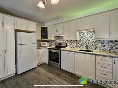 Condo 41/2 à Pointe-des-cascades