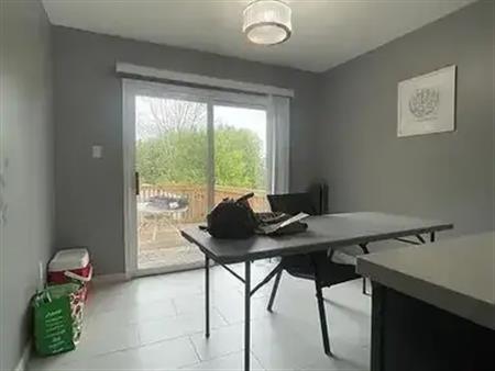 83 WOOD GROVE Crescent | 83 WOOD GROVE CRESCENT, Cambridge