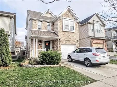 370 SAUVE CRESCENT | 370 SAUVE CRESCENT, Waterloo