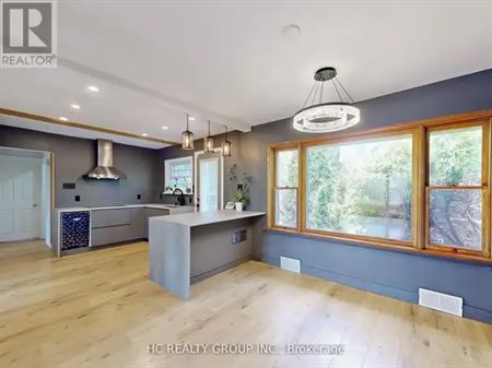 10 NORTH STREET | 10 NORTH STREET, Barrie